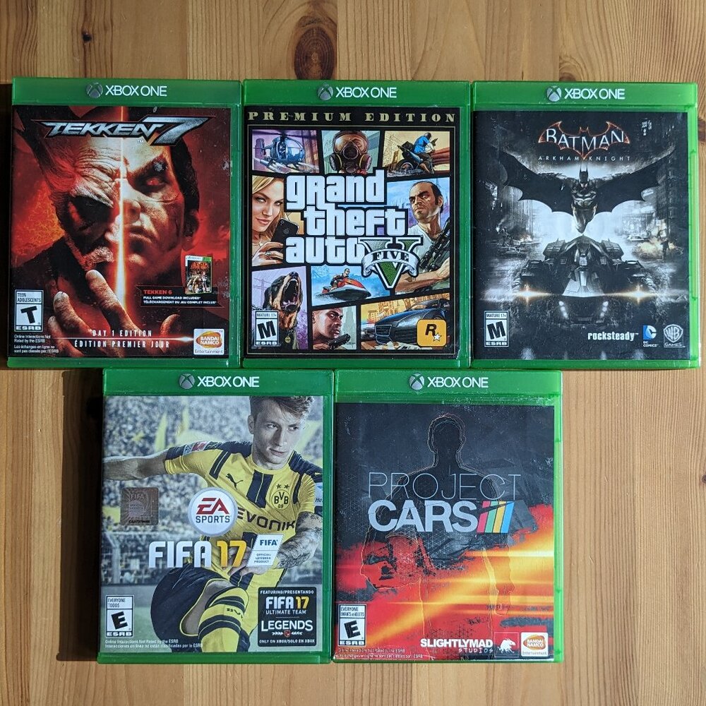 XBOX One Video Game Lot (GTA 5, Tekken 7, Batman: Arkham Knight, FIFA 17....)